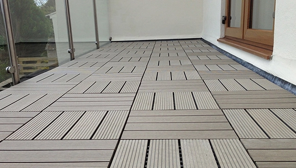 composite decking with clips